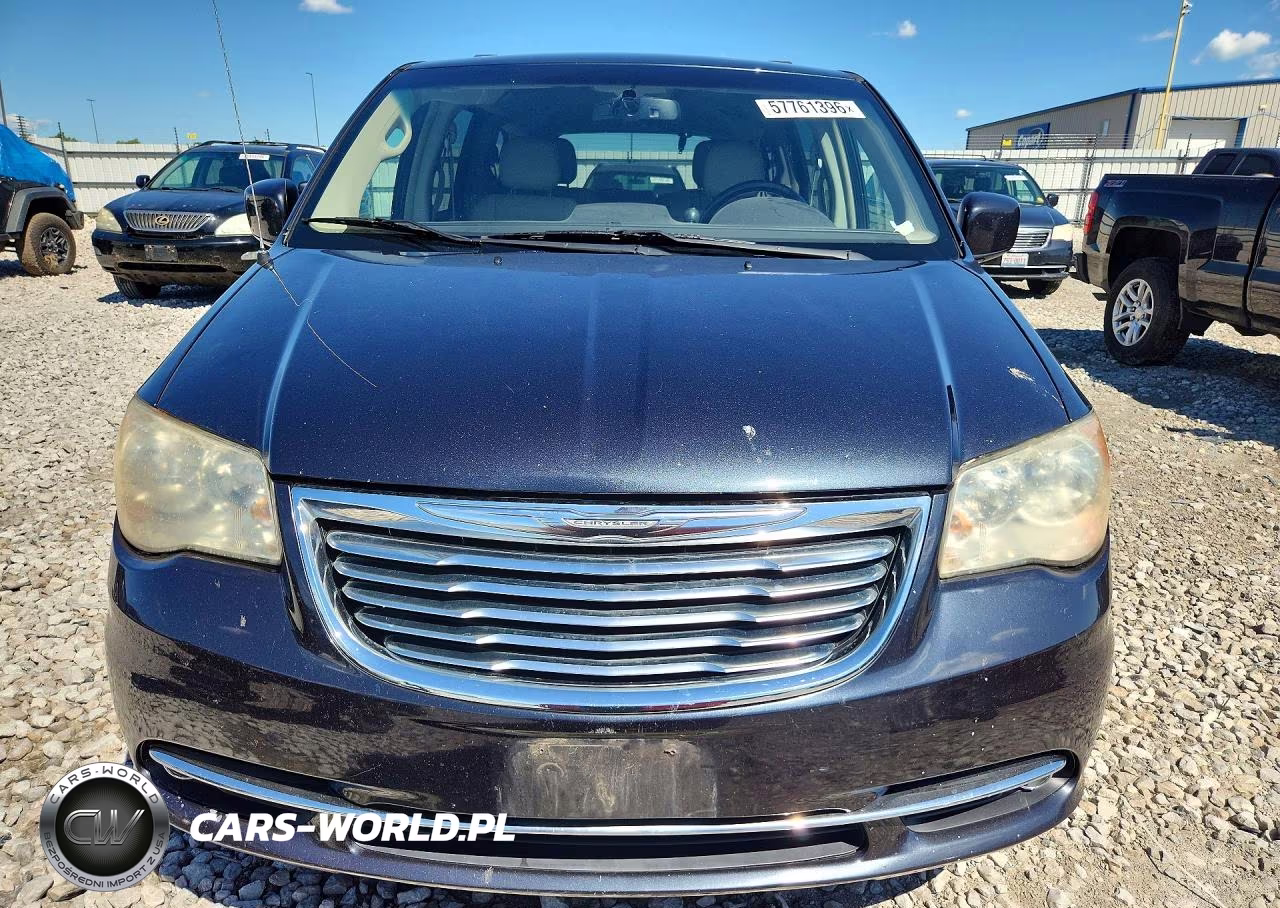 2013 Chrysler Town & Country Touring VIN:2C4RC1BG4DR793460 - 5