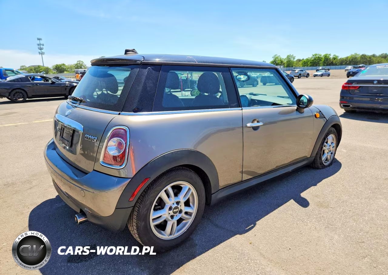 2012 Mini Cooper VIN:WMWSU3C5XCT255048 - 3