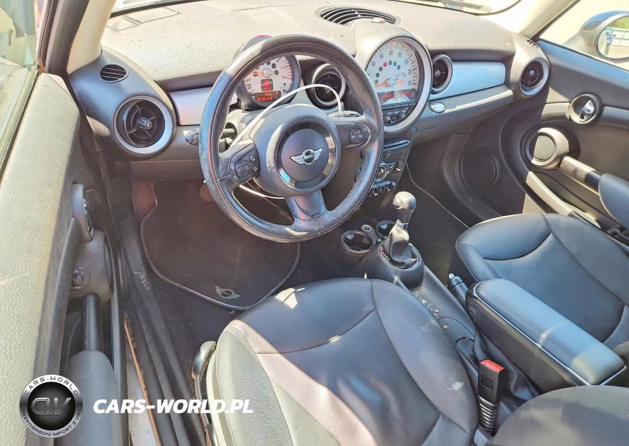 2012 Mini Cooper VIN:WMWSU3C5XCT255048 - 8