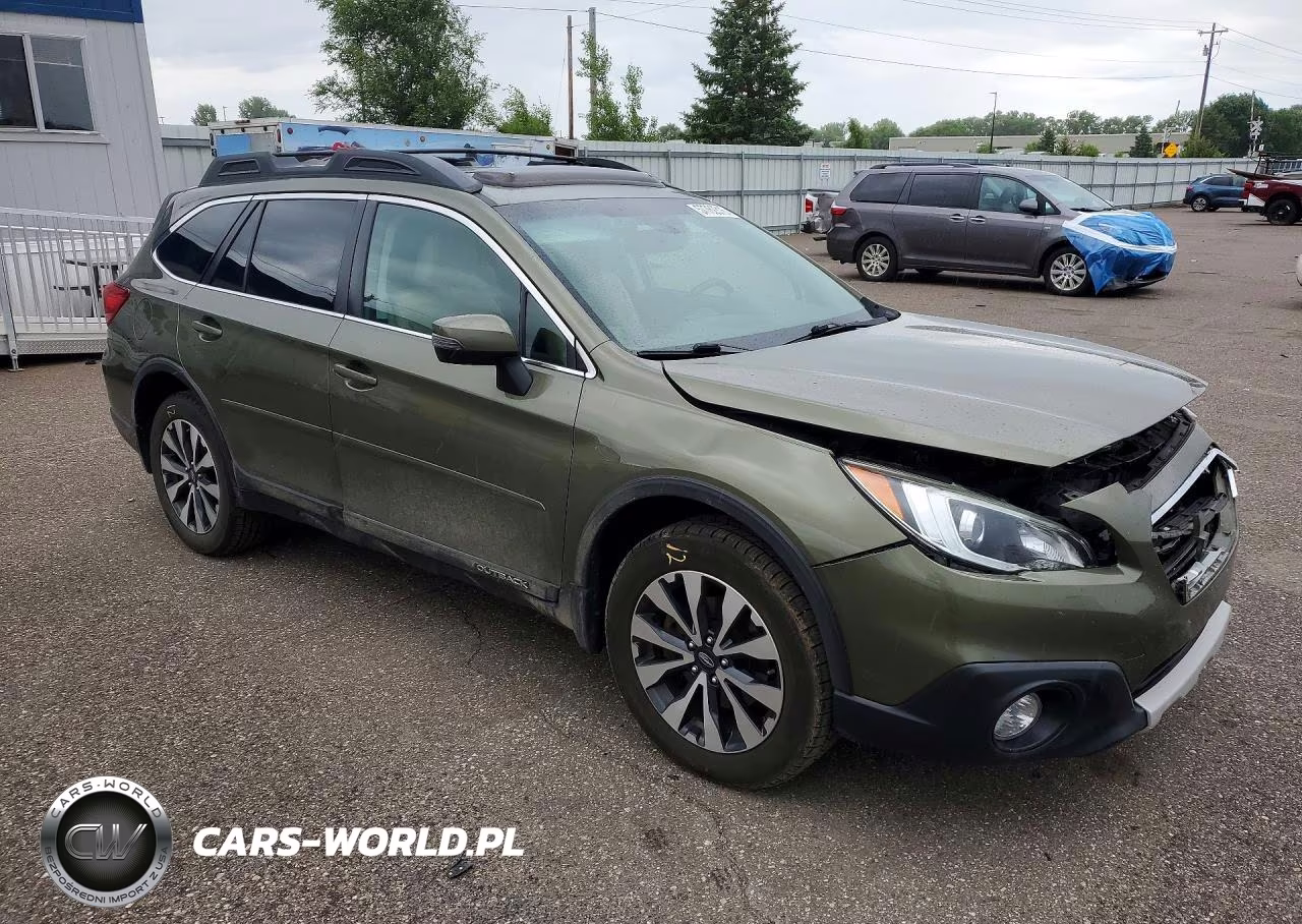 2015 Subaru Outback 2.5I Limited VIN:4S4BSBNC3F3244827 - 4
