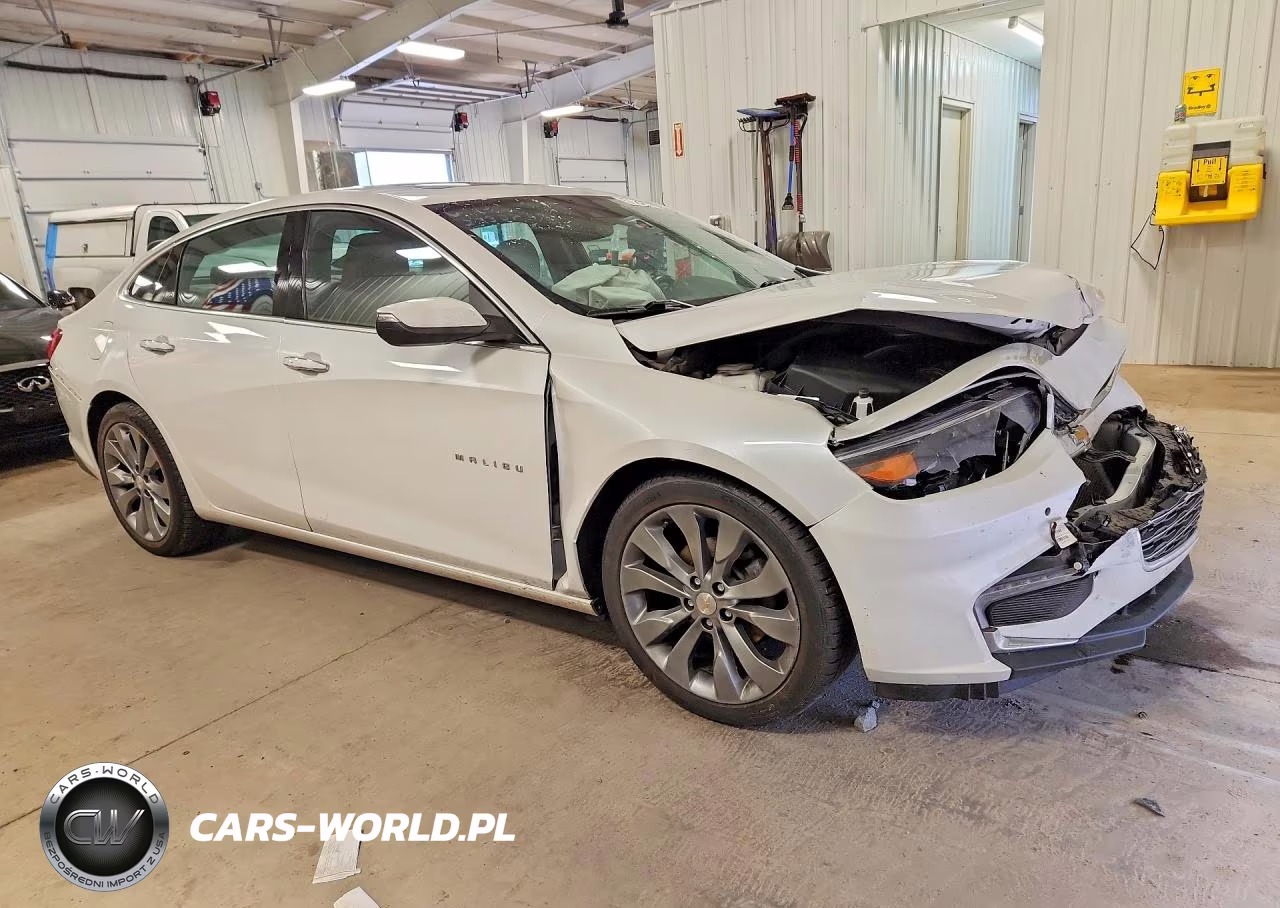 2016 Chevrolet Malibu Premier VIN:1G1ZH5SX3GF357082 - 4
