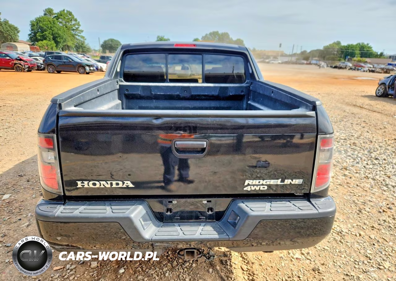 2012 Honda Ridgeline Sport VIN:5FPYK1F79CB002026 - 6