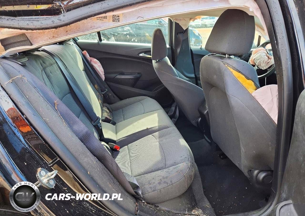 2018 Chevrolet Cruze Ls VIN:1G1BC5SM7J7237535 - 10