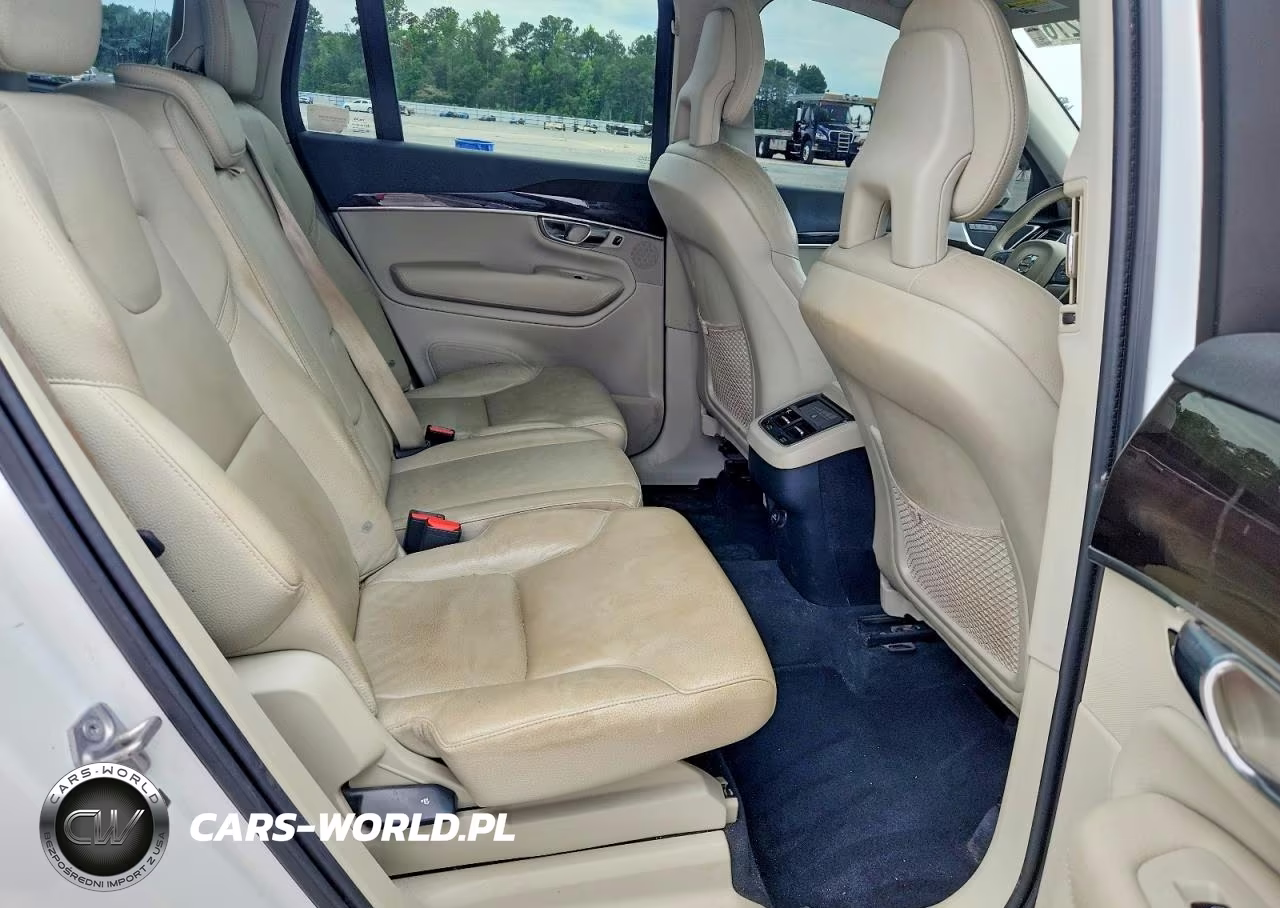 2018 Volvo Xc90 T6 VIN:YV4A22PK9J1379588 - 11