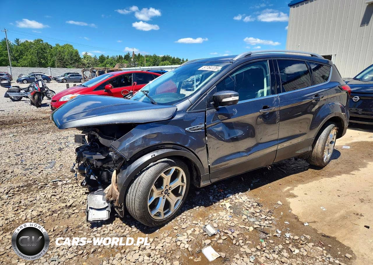 2019 Ford Escape Titanium – zdjęcie 1 z 14