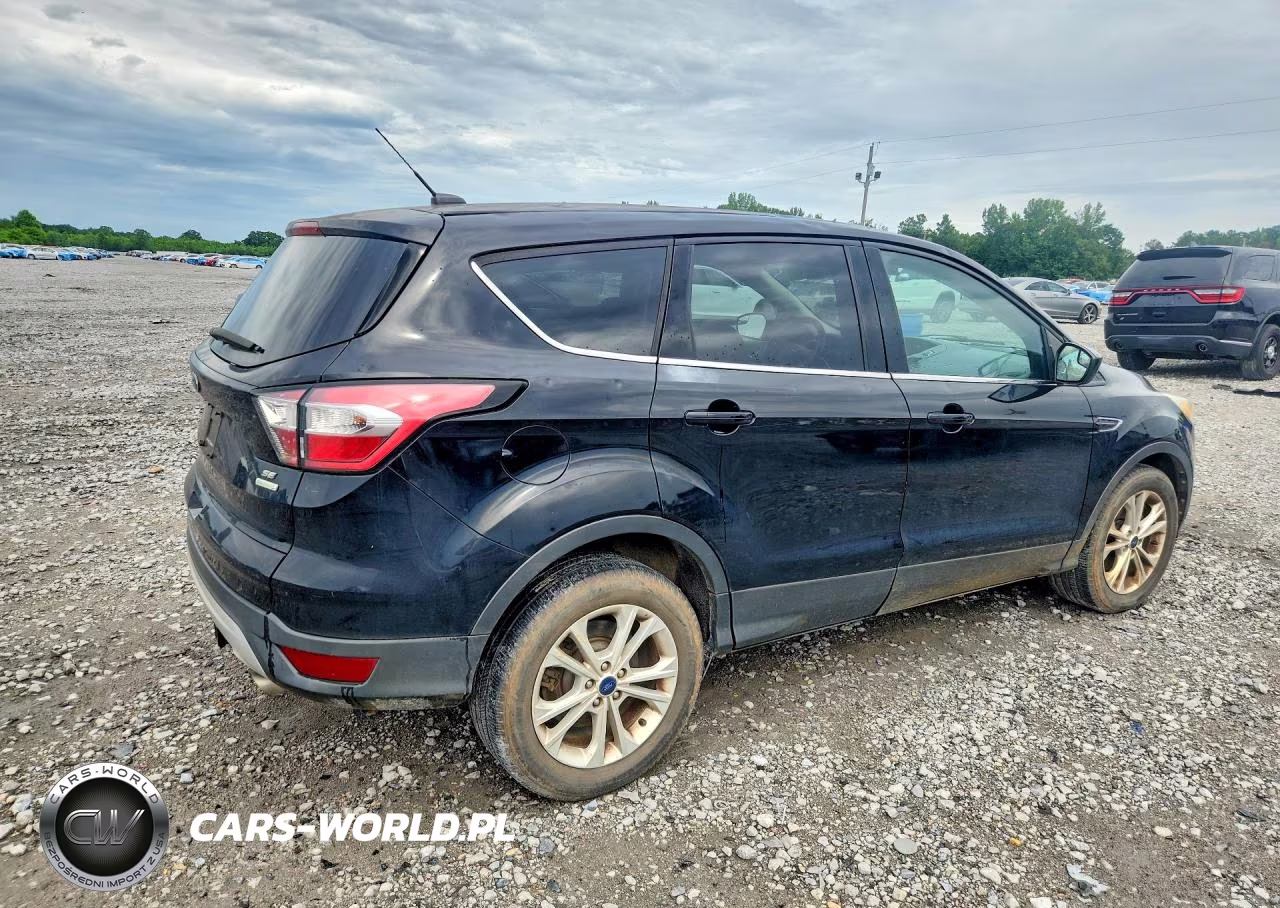 2017 Ford Escape Se VIN:1FMCU0GD6HUD10180 - 3