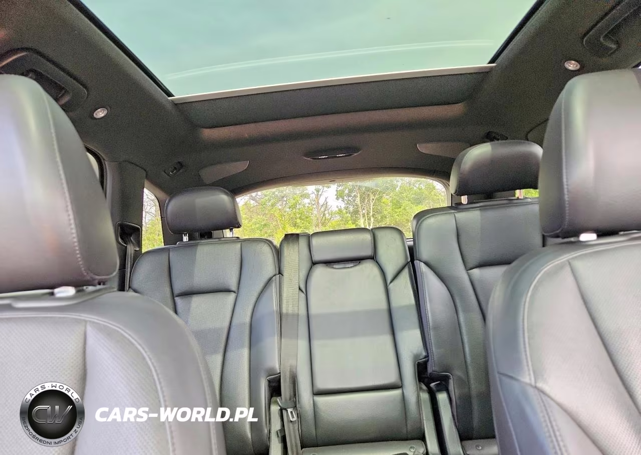2018 Audi Q7 Prestige VIN:WA1VAAF70JD002722 - 10