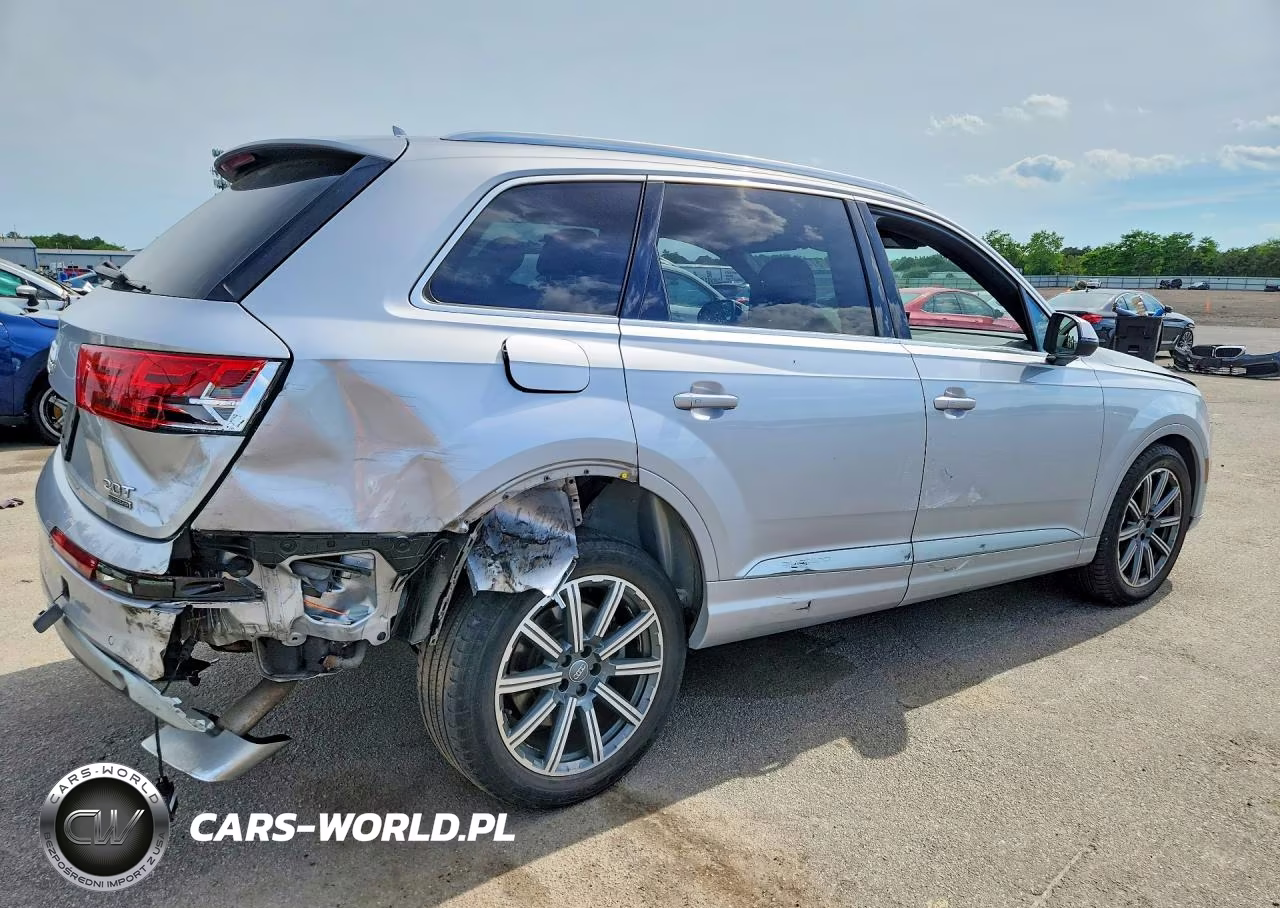 2018 Audi Q7 Prestige VIN:WA1VAAF70JD002722 - 3