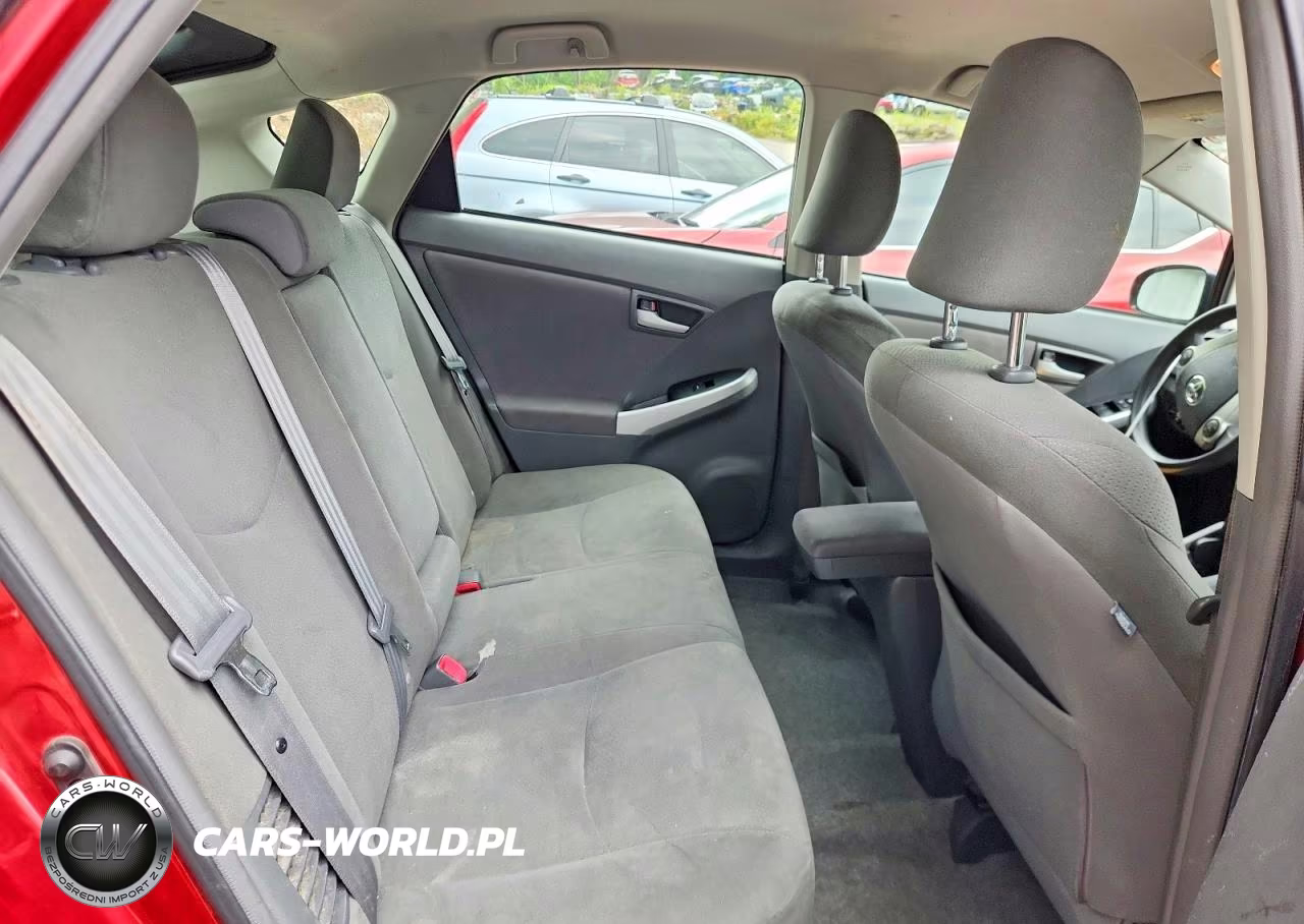 2011 Toyota Prius Two VIN:JTDKN3DU9B0310045 - 10