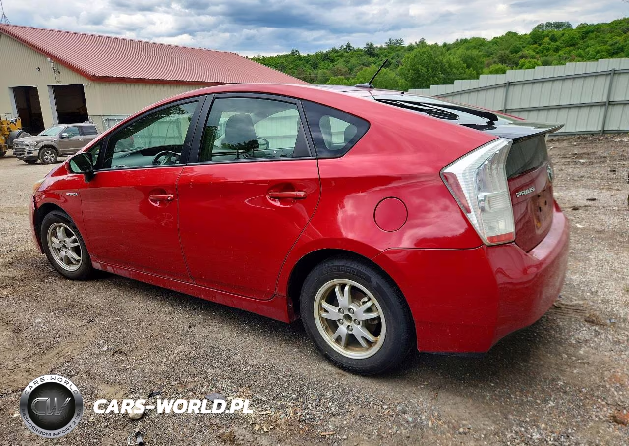 2011 Toyota Prius Two VIN:JTDKN3DU9B0310045 - 2