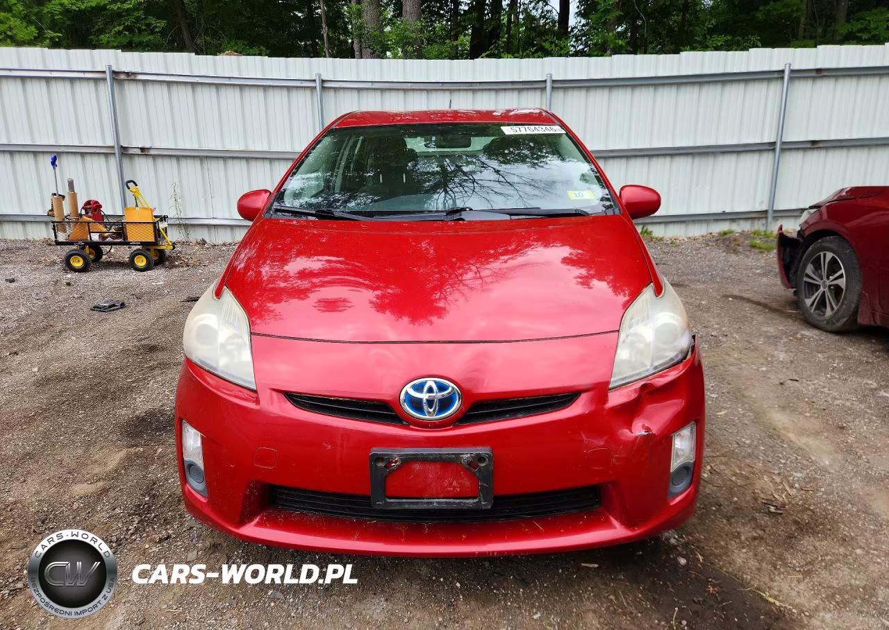 2011 Toyota Prius Two VIN:JTDKN3DU9B0310045 - 5
