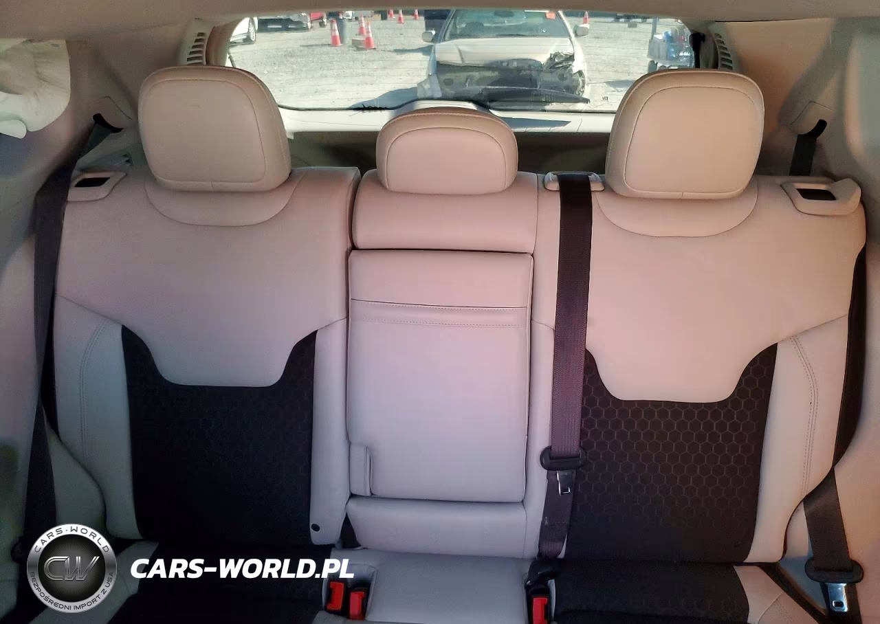 2018 Jeep Compass Latitude VIN:3C4NJCBB3JT124917 - 10