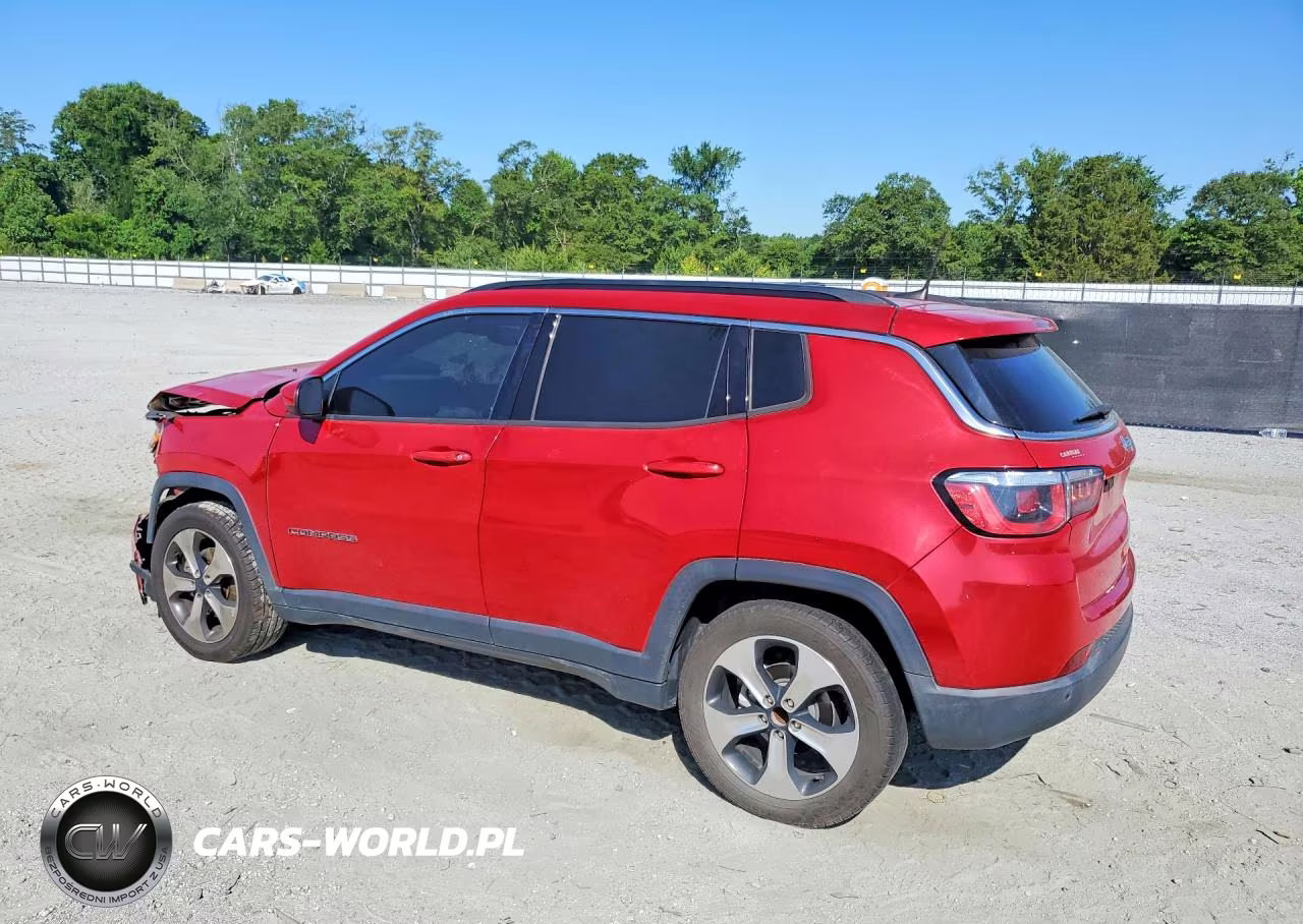 2018 Jeep Compass Latitude VIN:3C4NJCBB3JT124917 - 2