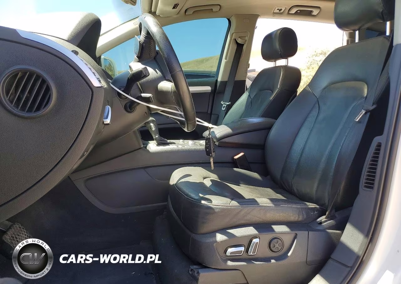 2010 Audi Q7 Prestige VIN:WA1WMAFE8AD007838 - 7