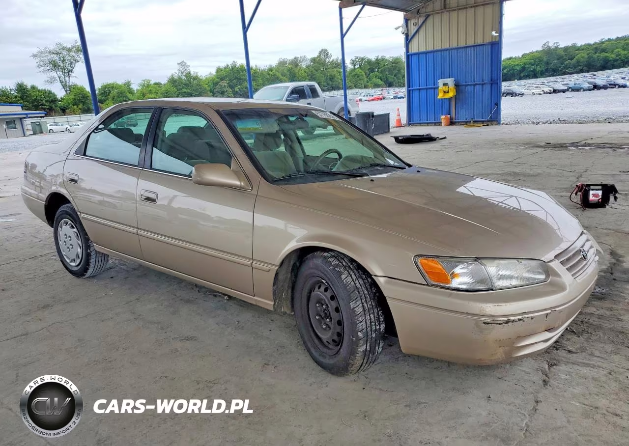 1998 Toyota Camry Le VIN:4T1BG22K0WU340602 - 4
