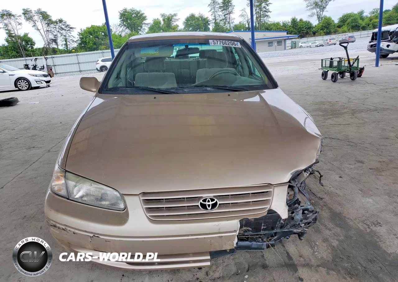 1998 Toyota Camry Le VIN:4T1BG22K0WU340602 - 5
