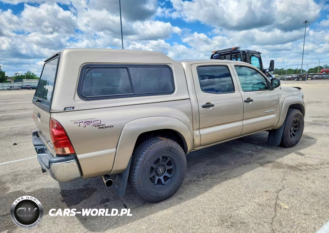 2008 Toyota Tacoma Double Cab VIN:3TMLU42N18M017691 - 3