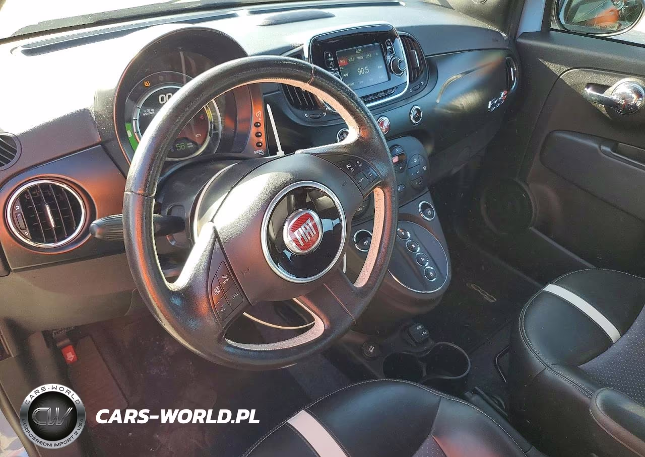 2017 Fiat 500 Electric VIN:3C3CFFGE1HT579907 - 8