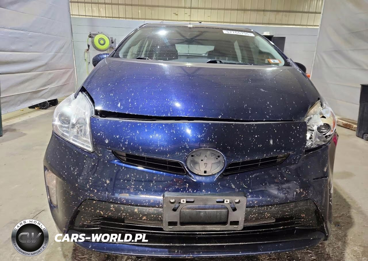 2012 Toyota Prius Three VIN:JTDKN3DU0C0336017 - 5