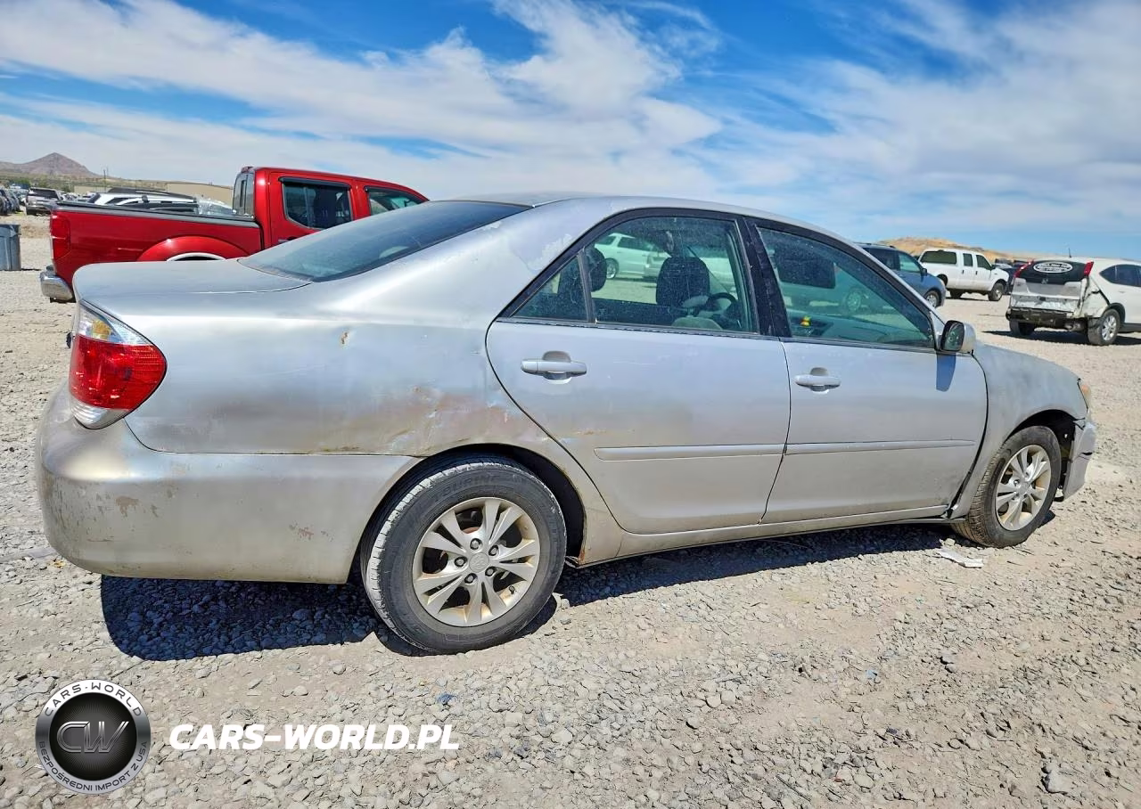2005 Toyota Camry Le V6 VIN:4T1BF30K75U110436 - 3