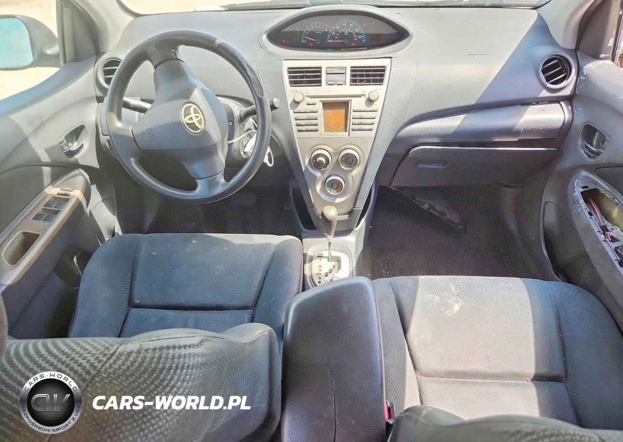 2011 Toyota Yaris Base VIN:JTDBT4K34BL002107 - 8