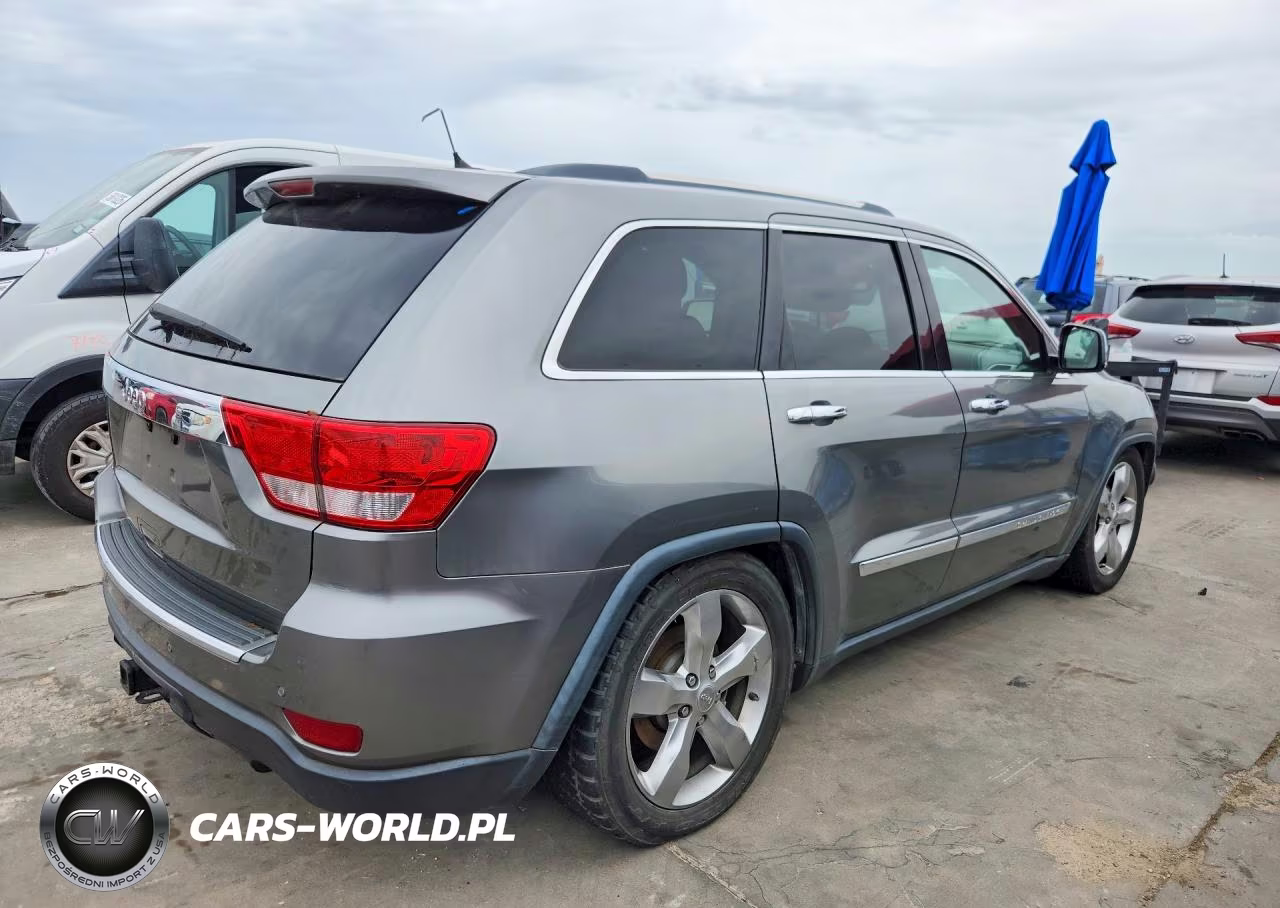 2013 Jeep Grand Cherokee Overland VIN:1C4RJFCT5DC523855 - 3