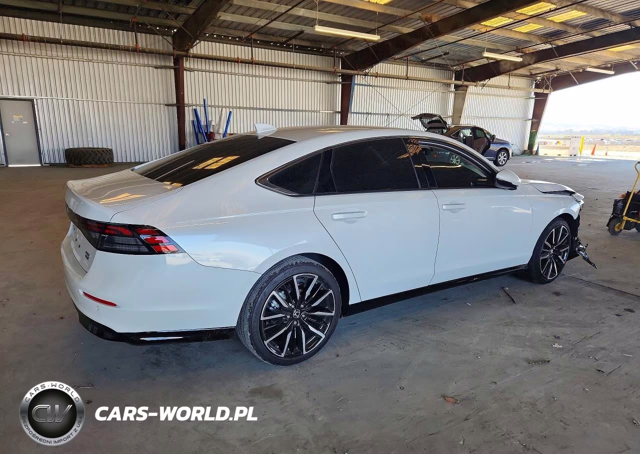 2026 Honda Accord Sport VIN:1HGCY2F86TA018999 - 3