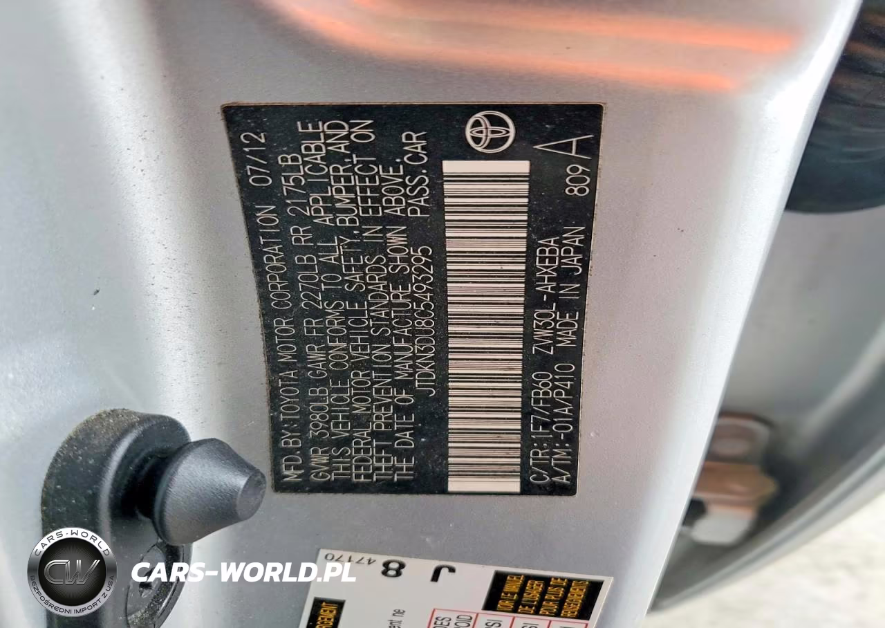 2012 Toyota Prius Three VIN:JTDKN3DU8C5493295 - 12