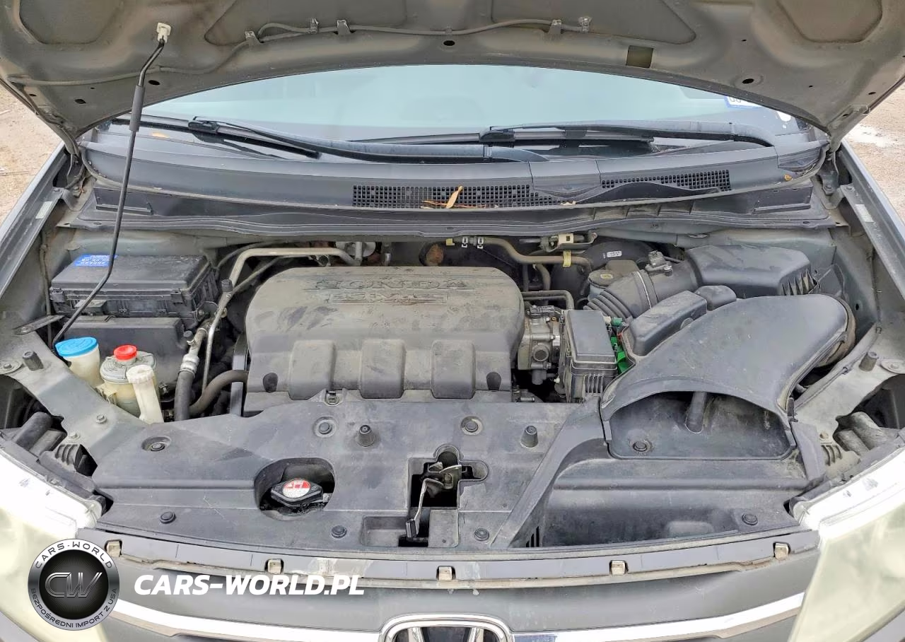 2011 Honda Odyssey Touring VIN:5FNRL5H90BB047421 - 12