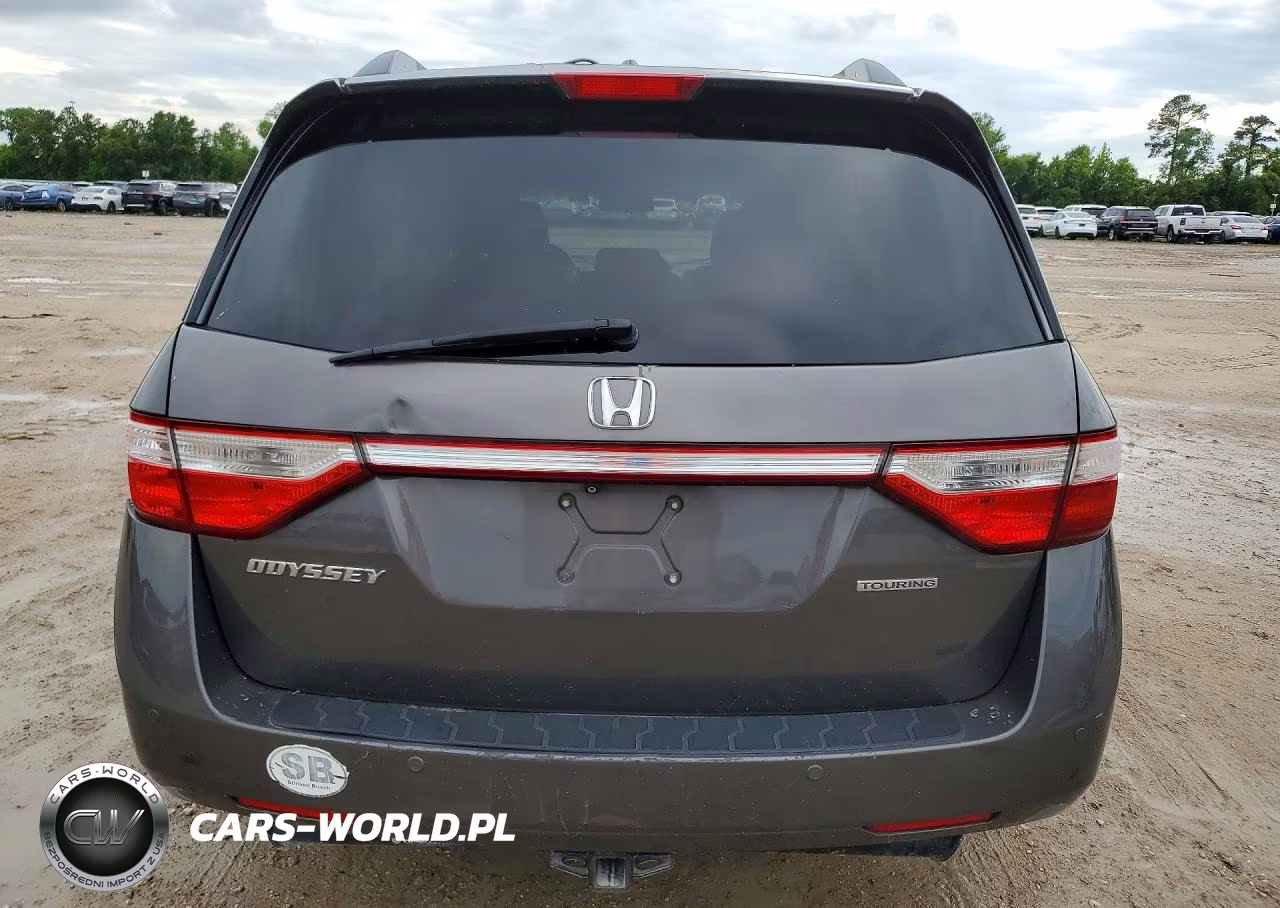 2011 Honda Odyssey Touring VIN:5FNRL5H90BB047421 - 6