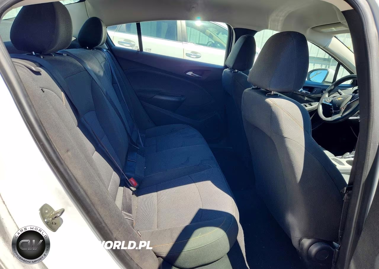2018 Chevrolet Cruze Ls VIN:1G1BC5SM2J7195937 - 10