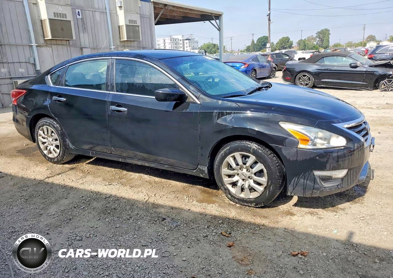 2013 Nissan Altima 2.5 VIN:1N4AL3AP2DN545303 - 4