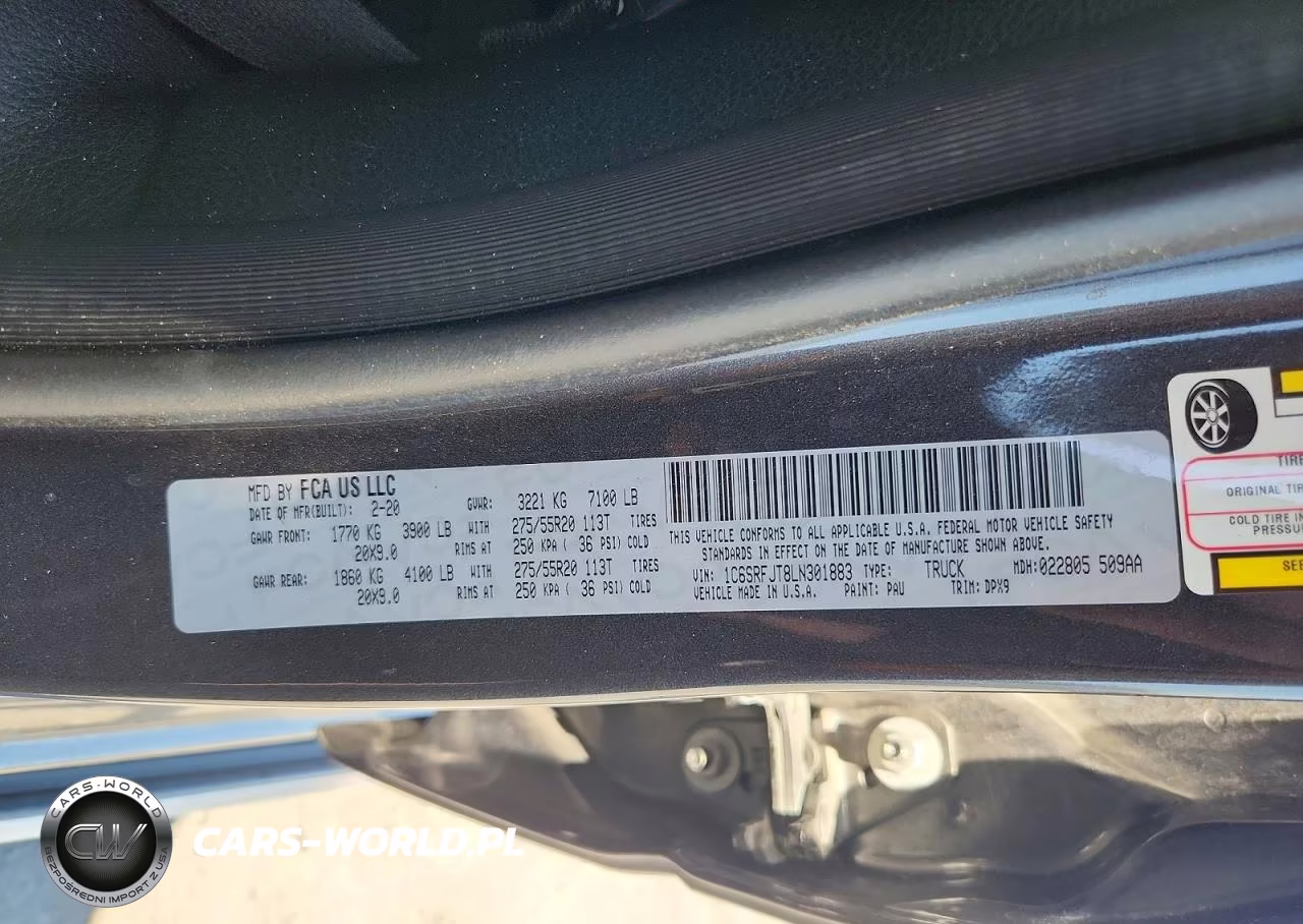 2020 Ram 1500 Laramie VIN:1C6SRFJT8LN301883 - 12