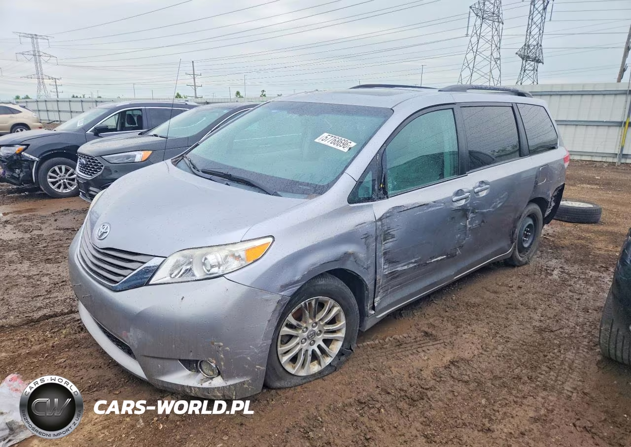 2012 Toyota Sienna Xle 8-Passenger – zdjęcie 1 z 14
