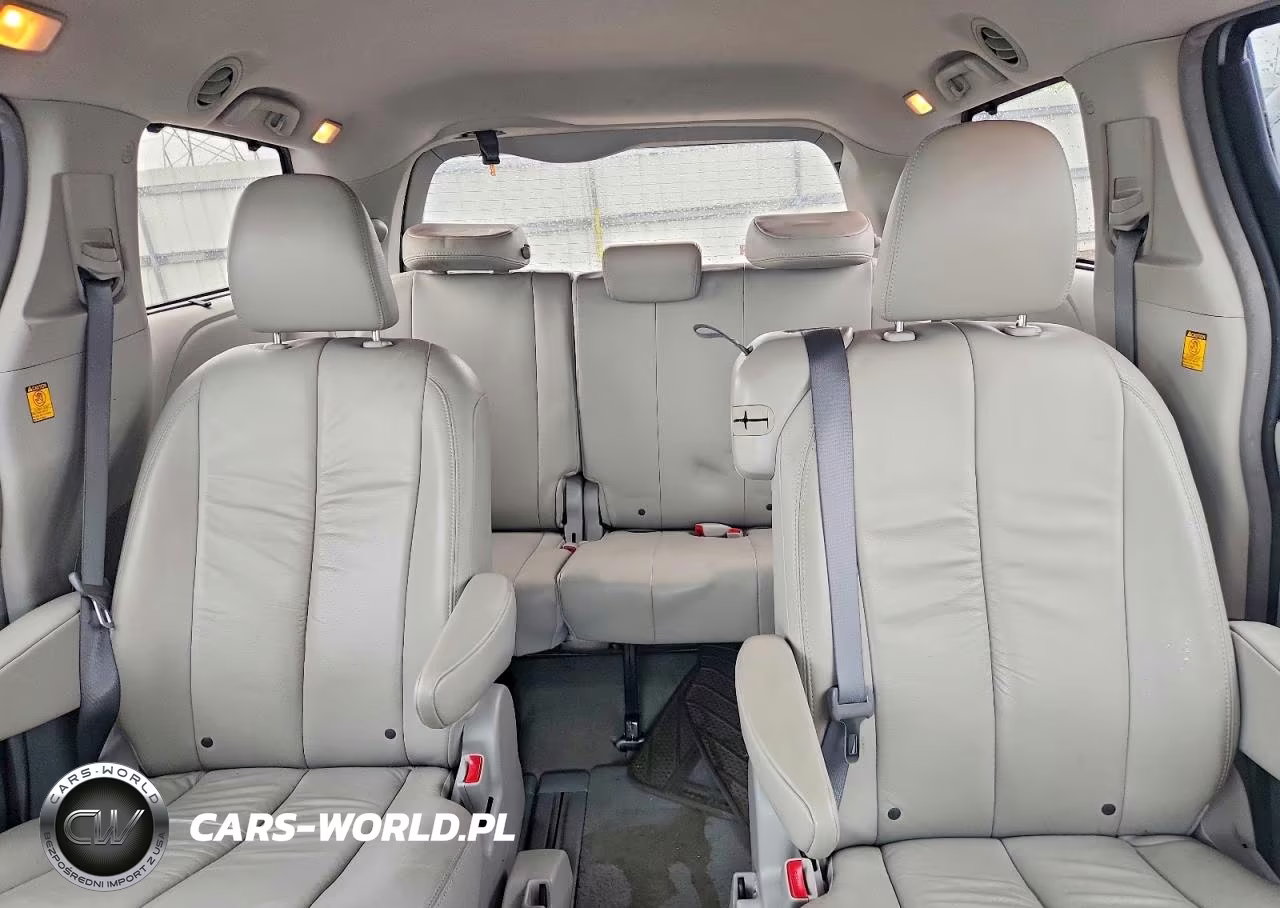 2012 Toyota Sienna Xle 8-Passenger VIN:5TDYK3DC9CS180552 - 10
