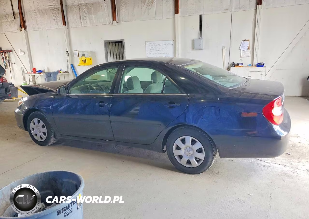 2003 Toyota Camry Le VIN:4T1BE32K93U126120 - 2