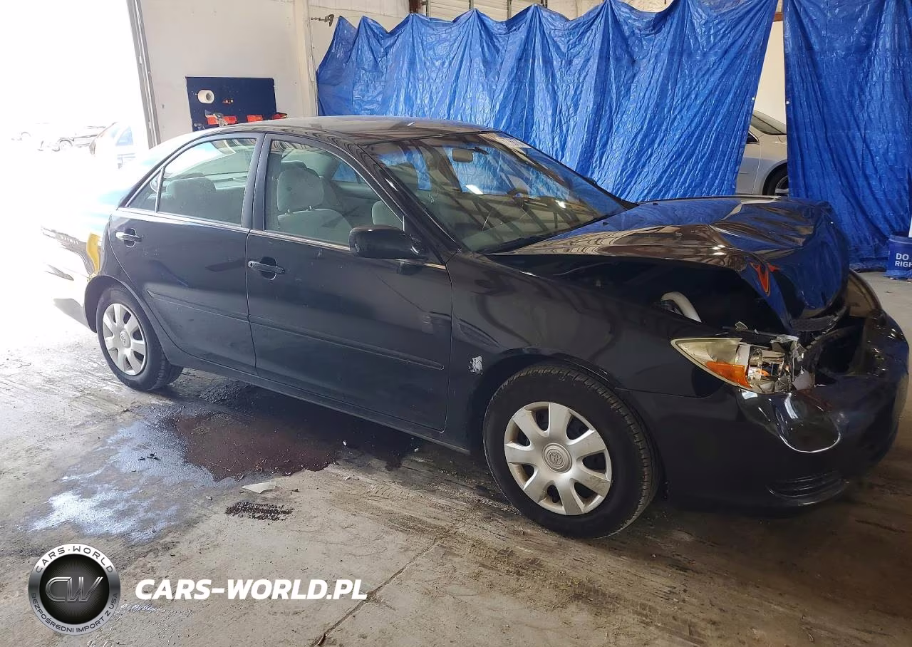 2003 Toyota Camry Le VIN:4T1BE32K93U126120 - 4
