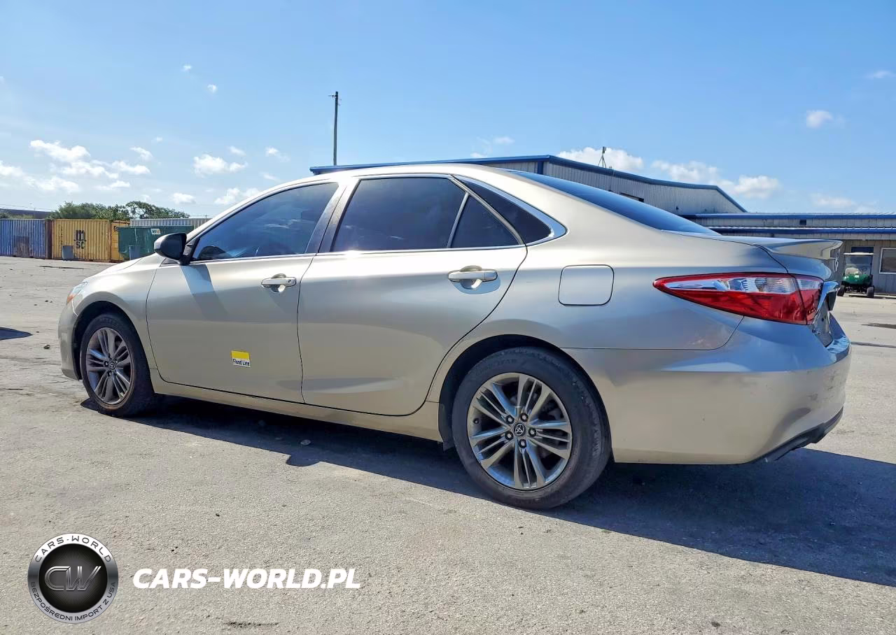 2017 Toyota Camry Se VIN:4T1BF1FK2HU660241 - 2