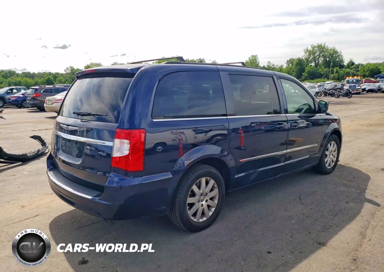 2014 Chrysler Town & Country Touring VIN:2C4RC1BG5ER293115 - 3