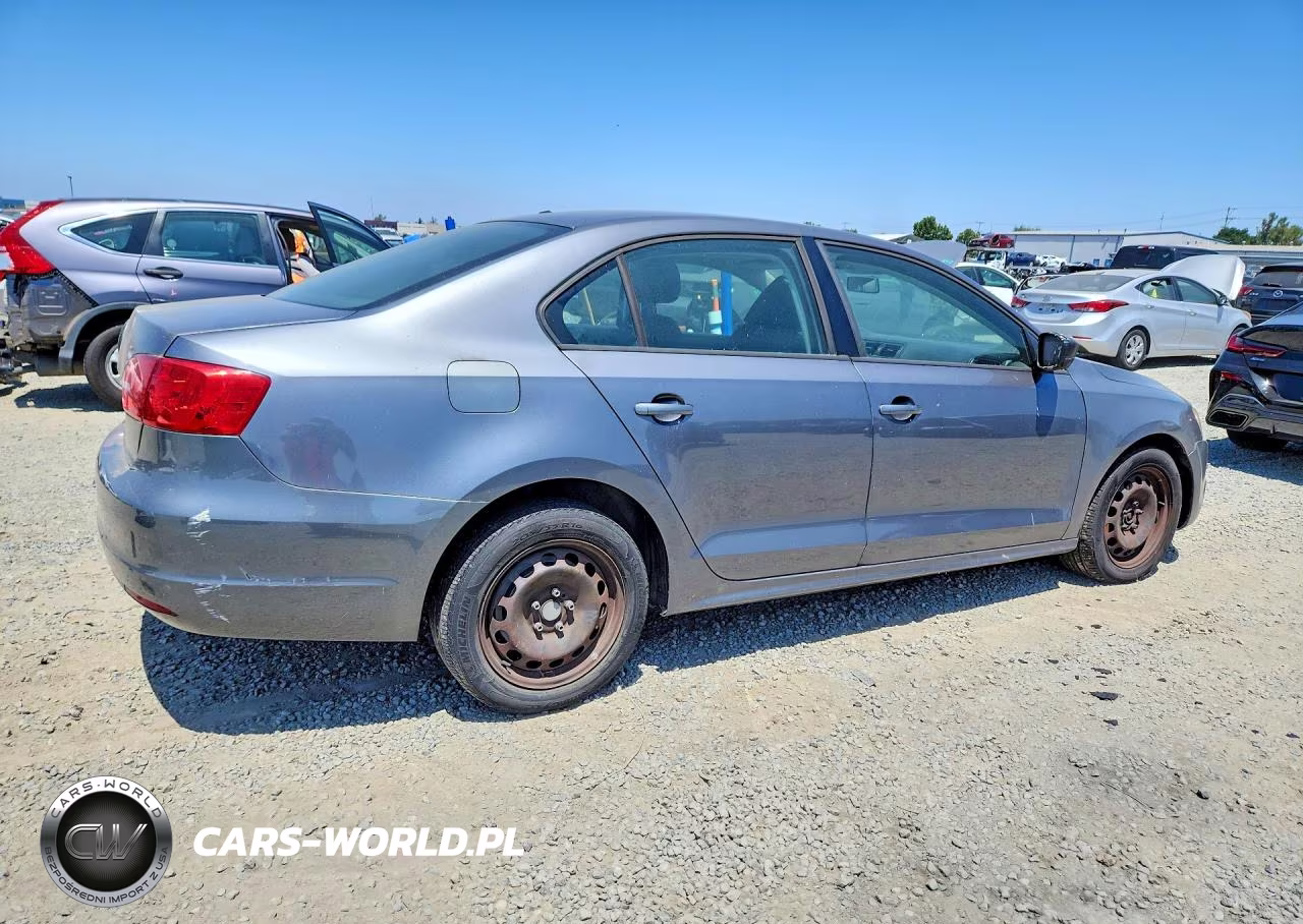 2012 Volkswagen Jetta Base VIN:3VW2K7AJ6CM349861 - 3
