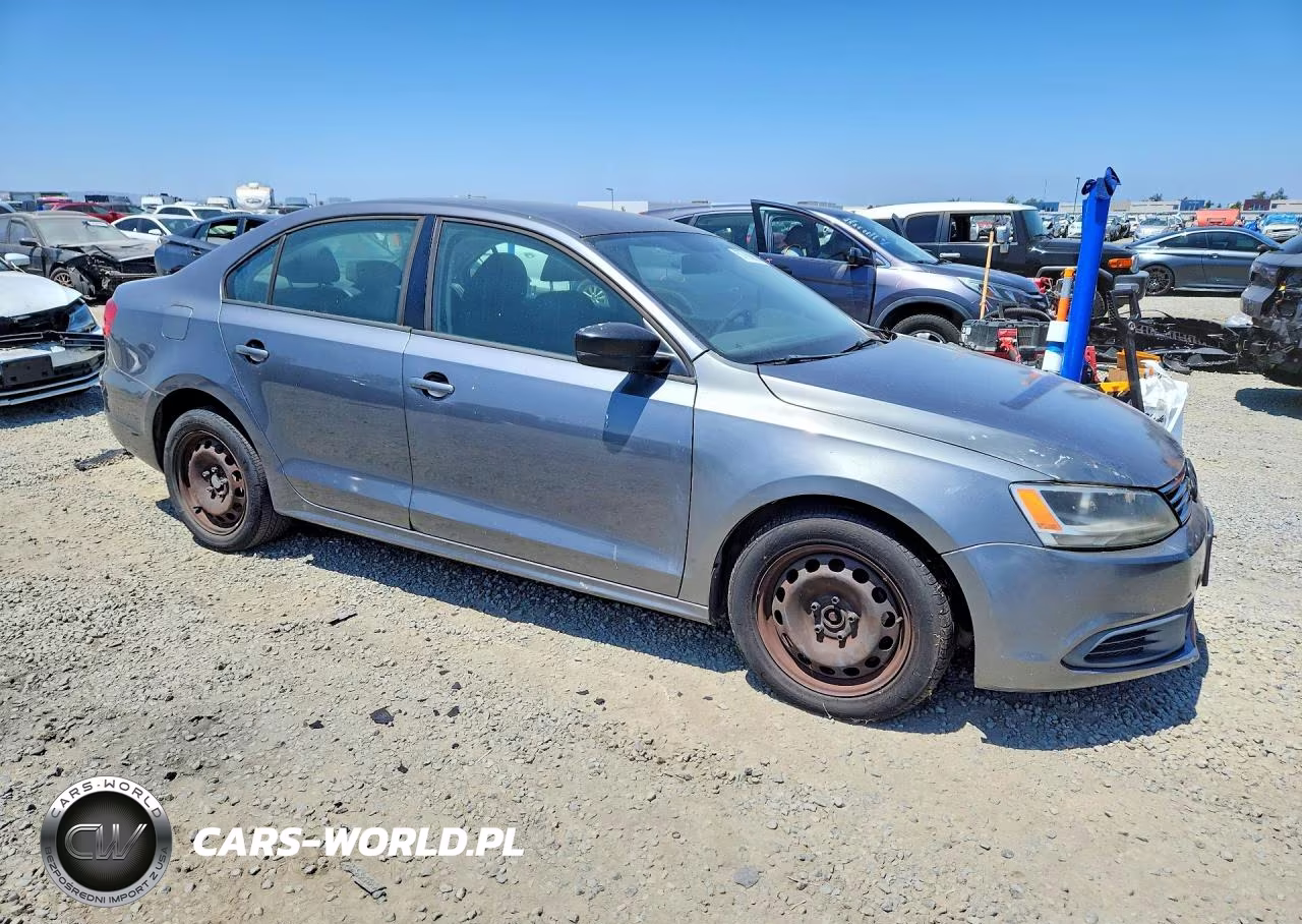 2012 Volkswagen Jetta Base VIN:3VW2K7AJ6CM349861 - 4