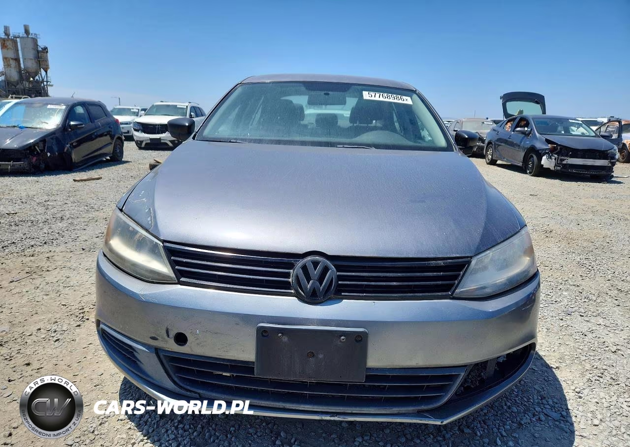 2012 Volkswagen Jetta Base VIN:3VW2K7AJ6CM349861 - 5