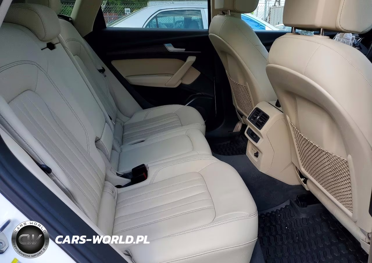 2023 Audi Q5 Premium 45 VIN:WA1GAAFYXP2112084 - 11