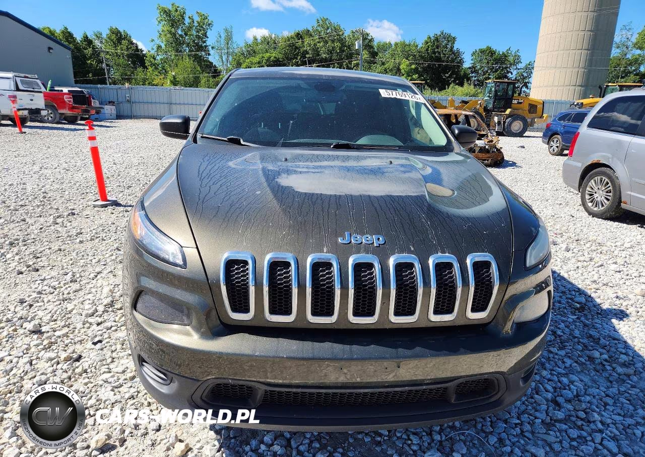 2014 Jeep Cherokee Sport VIN:1C4PJMAB5EW295796 - 5