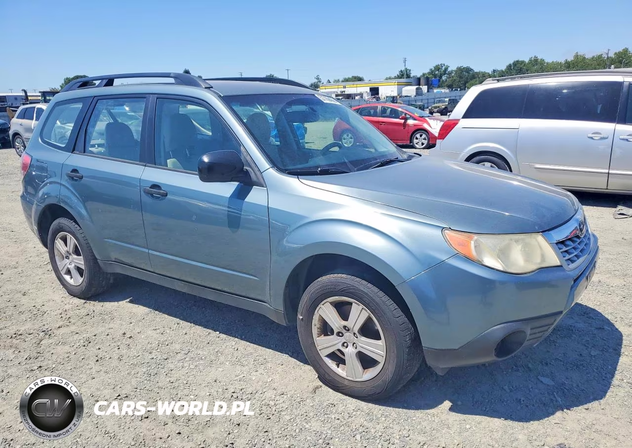 2012 Subaru Forester 2.5X VIN:JF2SHABC2CH462582 - 4