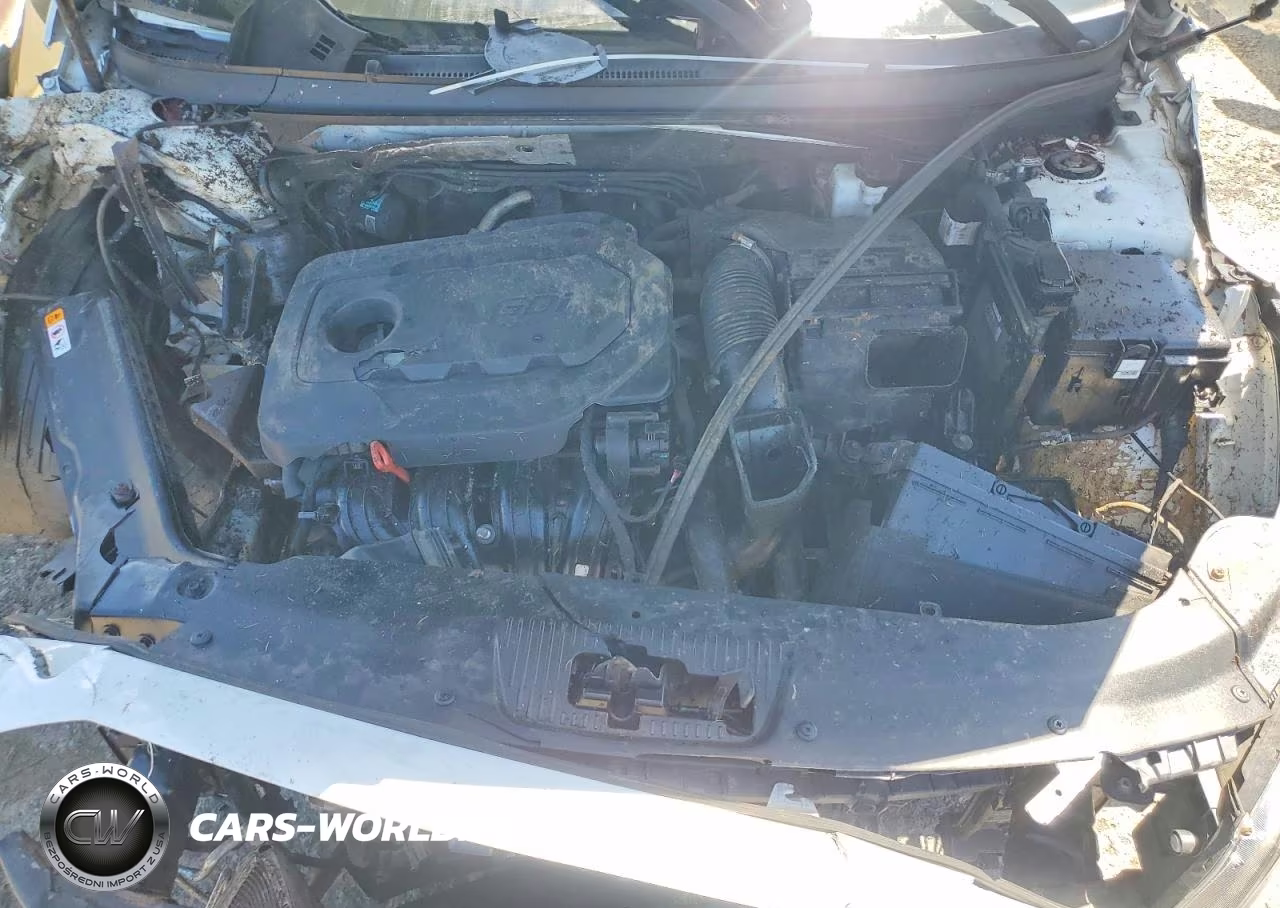 2015 Hyundai Sonata Limited VIN:5NPE34AF6FH013080 - 11