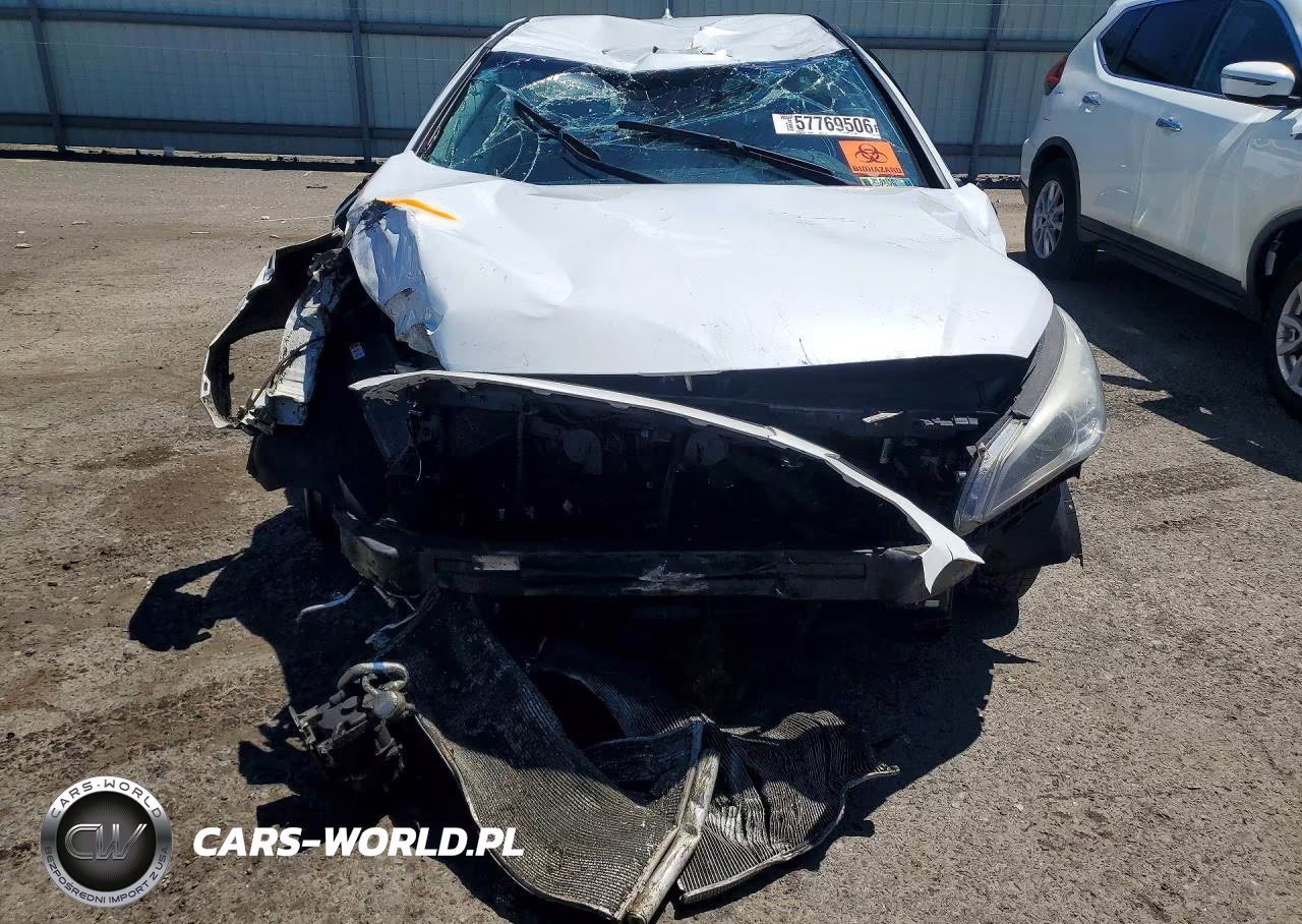 2015 Hyundai Sonata Limited VIN:5NPE34AF6FH013080 - 5