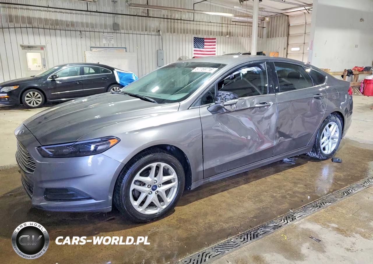 2014 Ford Fusion Se – zdjęcie 1 z 12