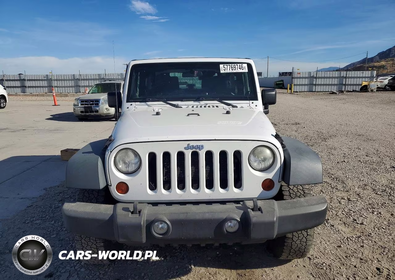 2012 Jeep Wrangler Sport VIN:1C4AJWAG5CL190719 - 5