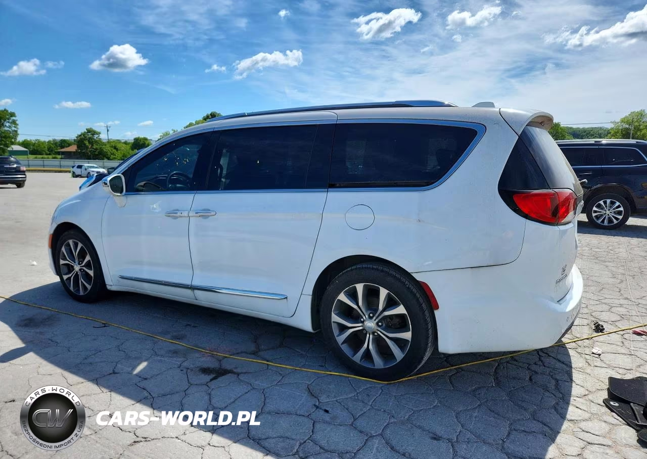 2017 Chrysler Pacifica Limited VIN:2C4RC1GG6HR759907 - 2